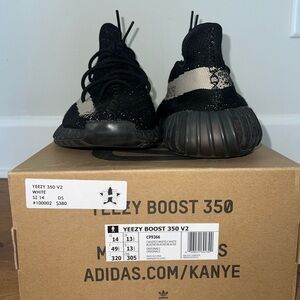 Yeezy Boost 350 V2 'Oreo'